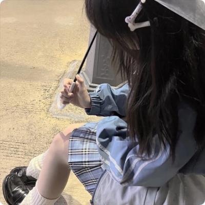 修业魔女璐璐萌 封面